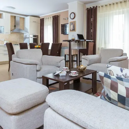 Spacious Near The Old Town Daire Dubrovnik