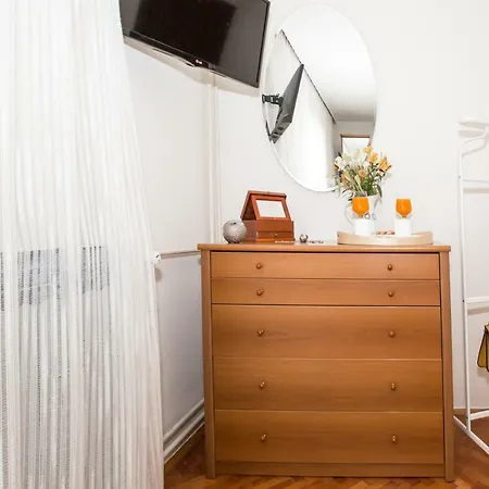 Spacious Near The Old Town ドゥブロブニク