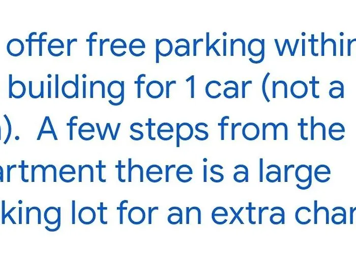 Spacious Near The Old Town Apartmán