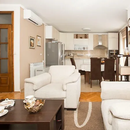 Spacious Near The Old Town 아파트 두브로브니크